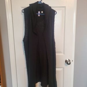Black Sleeveless hooded cardigan sweater